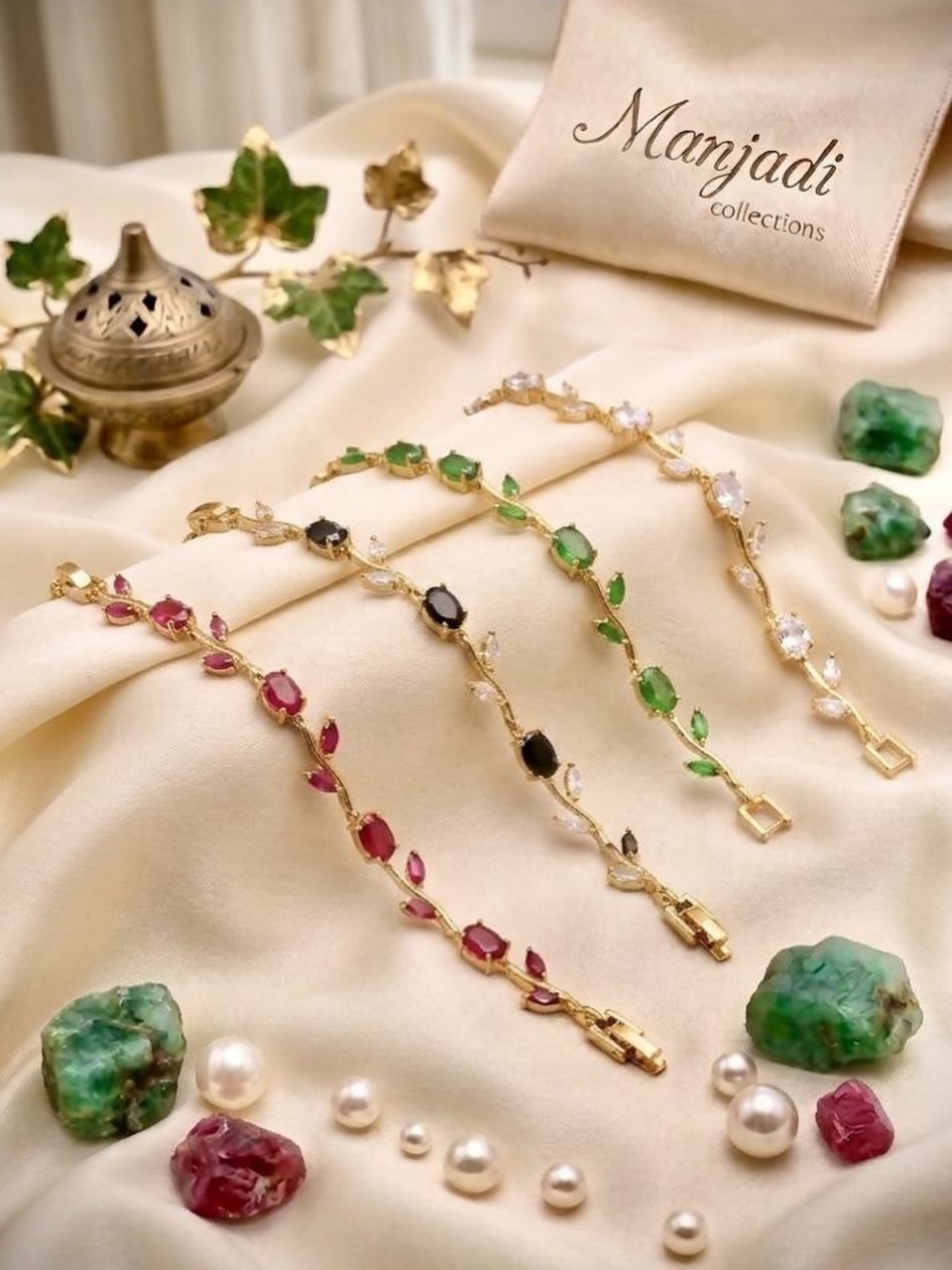 TULIP BRACELET